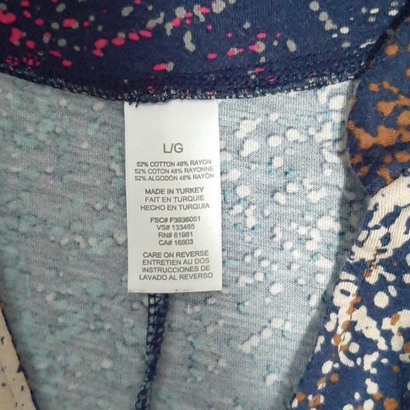 Top - Picture 2 of 2